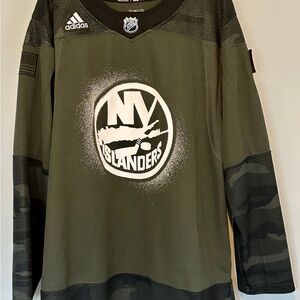 Adidas Men's New York Islanders Salute To Service Military Appreciation Jersey